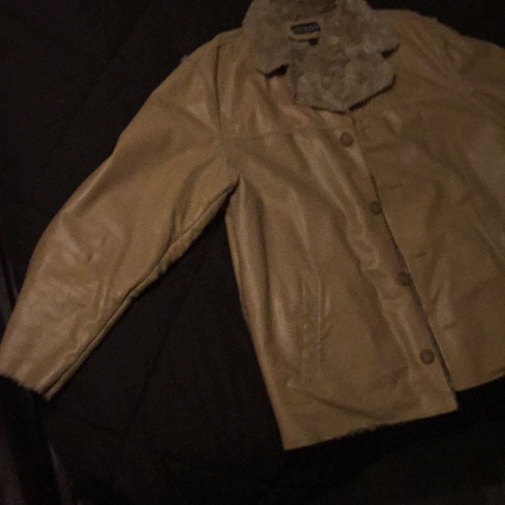 Jacket - Picture 2 of 8